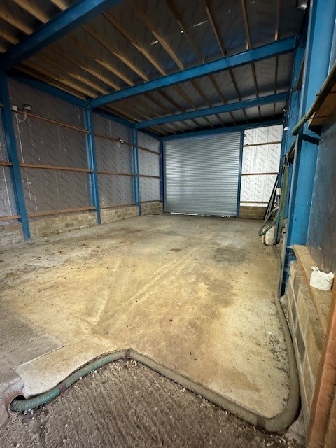 Storage in Sleaford - photo 3